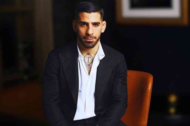 Ilia Topuria. Empresario de éxito.